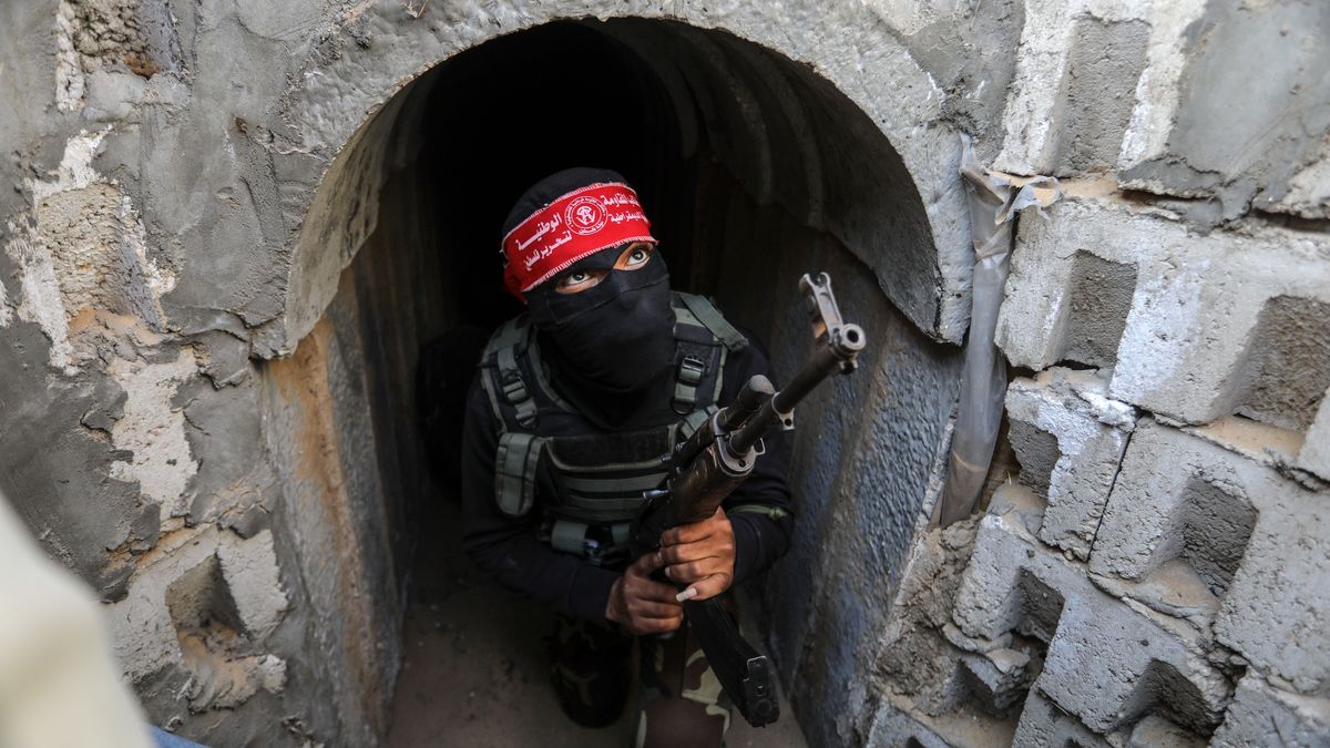 Pod Gazou zůstává až 80 procent tunelů Hamásu